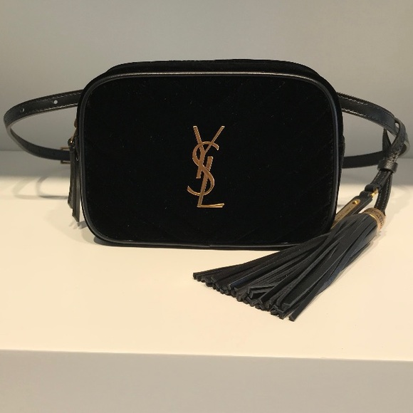❌SOLD❌ YVES SAINT LAURENT BELT BAG - Picture 2 of 5